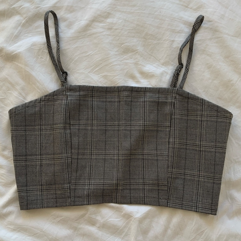 FOREVER 21 Grey Plaid Crop Top size M